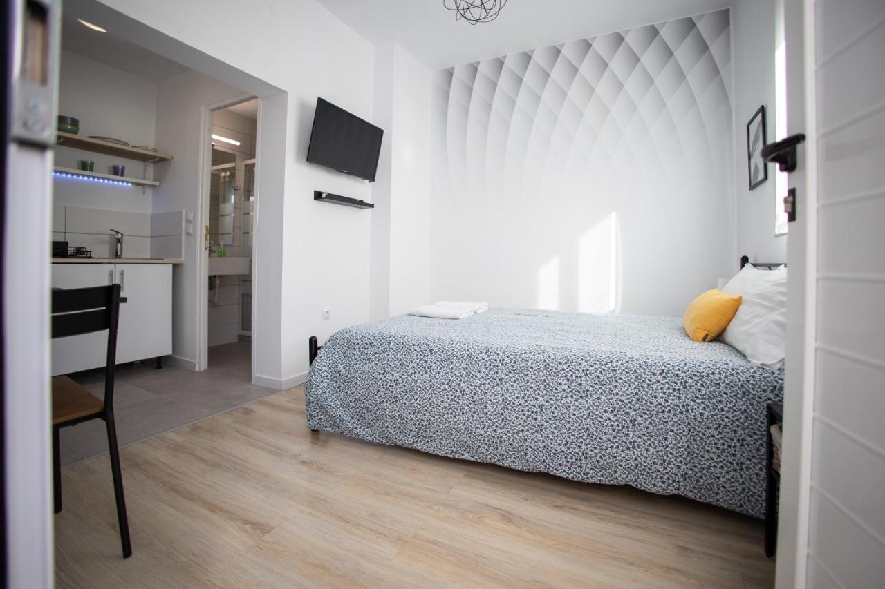 Cozy Studio, Near Airport & Sea Lejlighed Pórto Ráfti Eksteriør billede