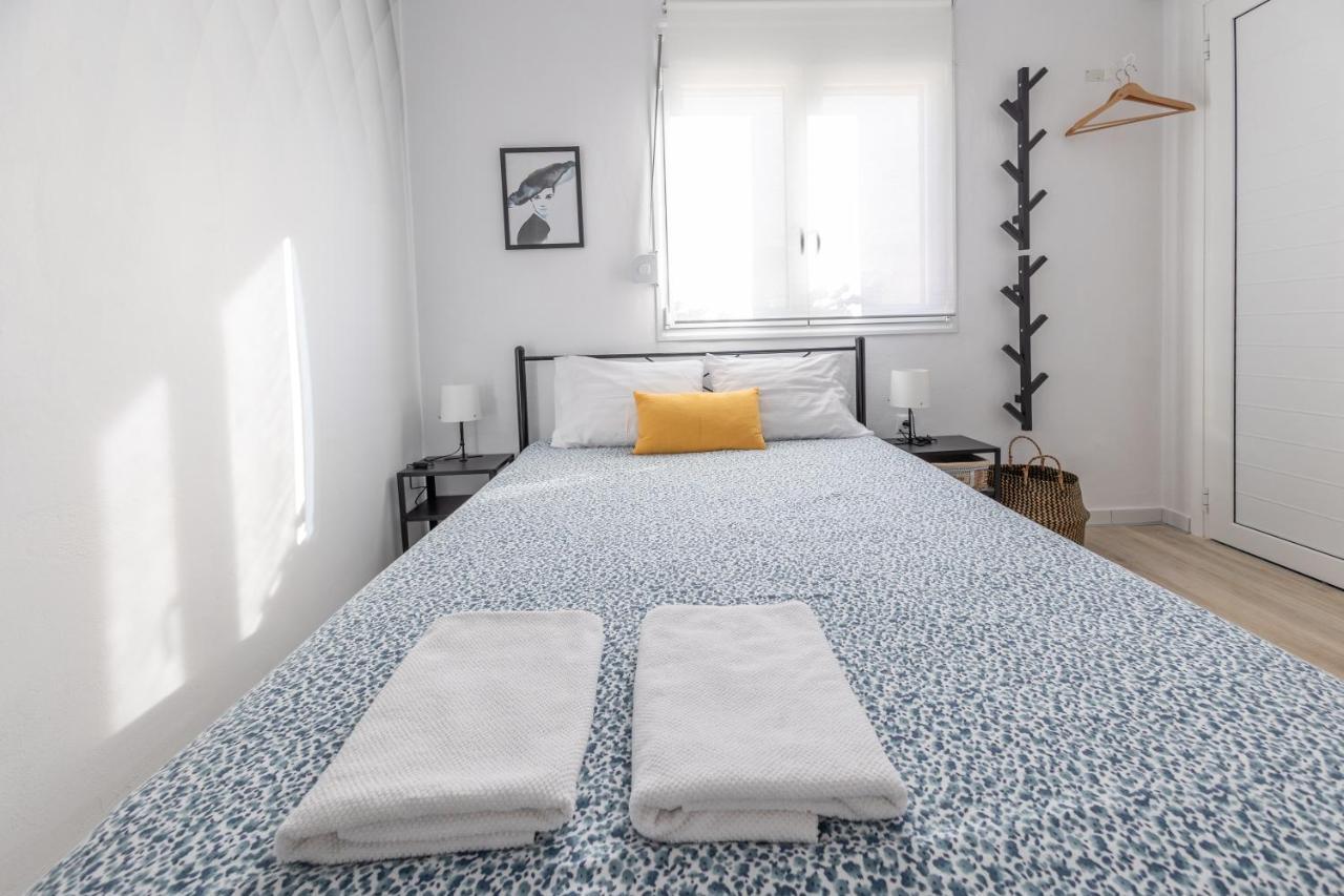 Cozy Studio, Near Airport & Sea Lejlighed Pórto Ráfti Eksteriør billede